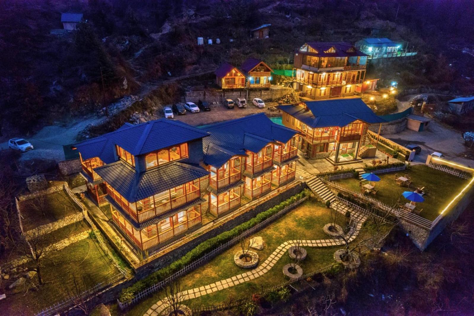8Fold By Larisa, Jibhi Hotel Exterior foto