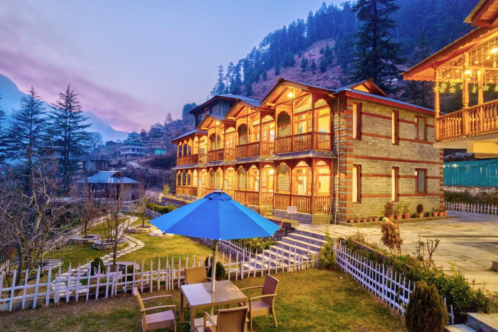 8Fold By Larisa, Jibhi Hotel Exterior foto