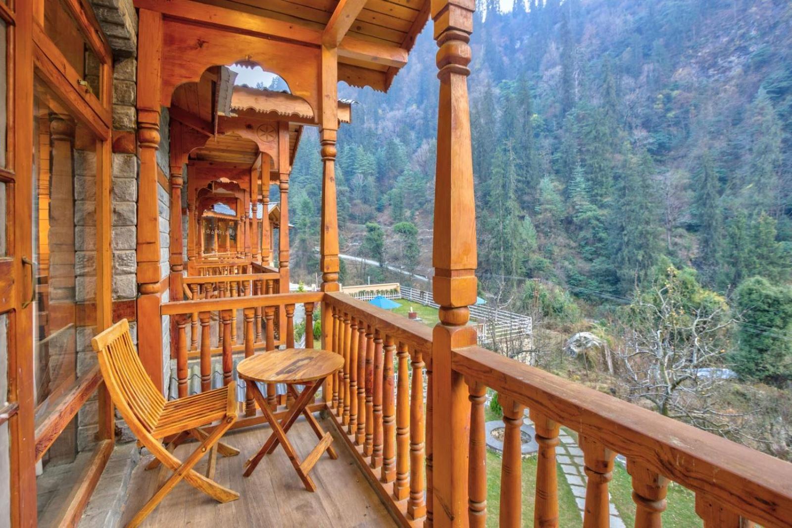 8Fold By Larisa, Jibhi Hotel Exterior foto